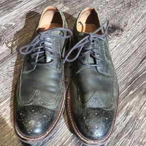 Green leather Cole Haan mens Oxford shoe. Size 9.5